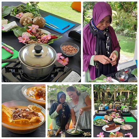 Indah Homestay And Cooking Classes Senggigi Exteriör bild