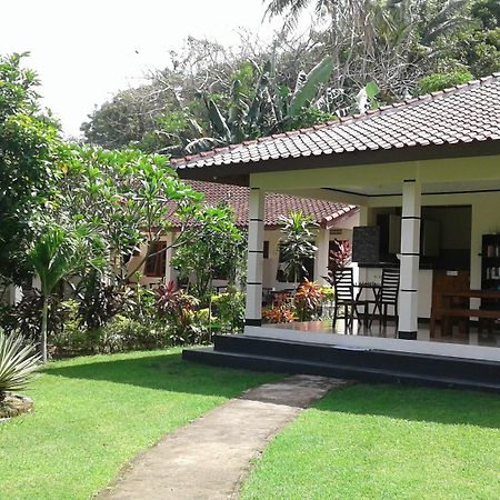 Indah Homestay And Cooking Classes Senggigi Exteriör bild