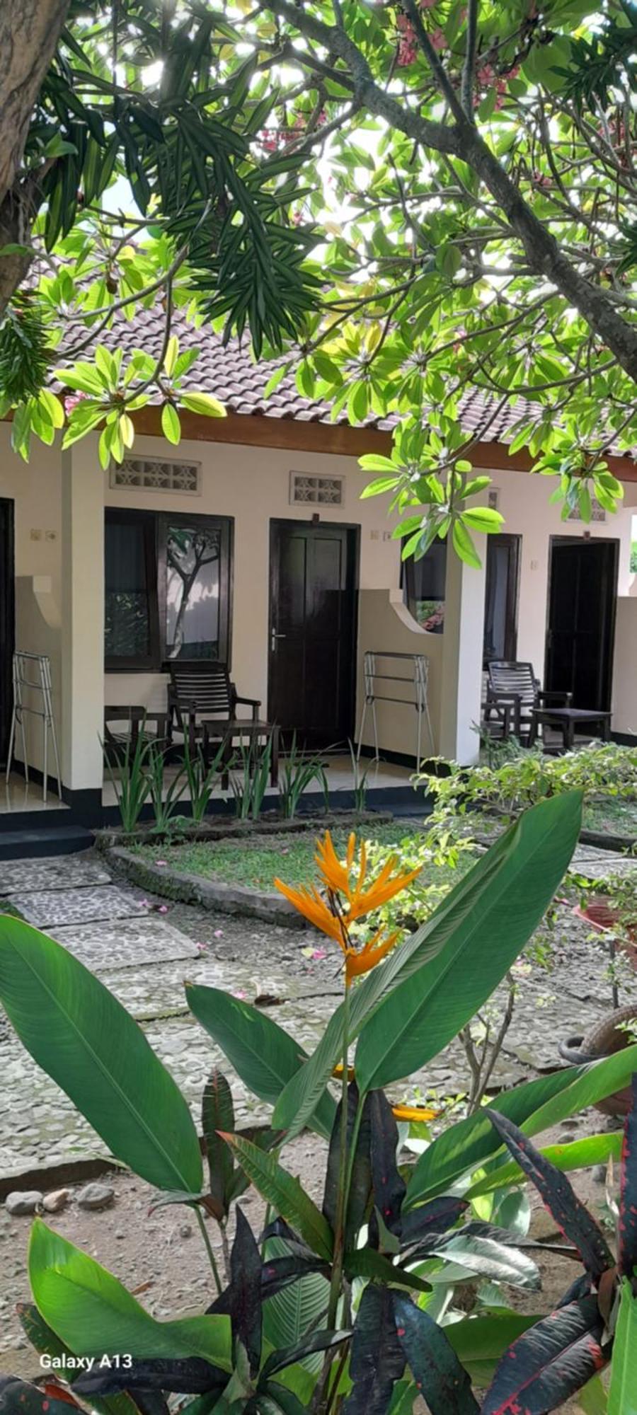 Indah Homestay And Cooking Classes Senggigi Exteriör bild