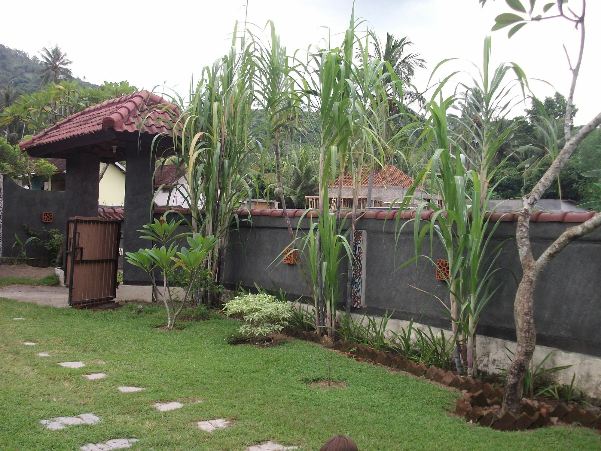 Indah Homestay And Cooking Classes Senggigi Exteriör bild